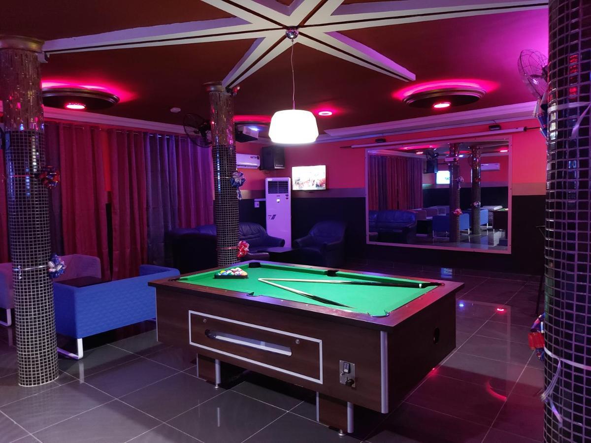 Royal Blue Guest House & Bar Lomé Exteriér fotografie