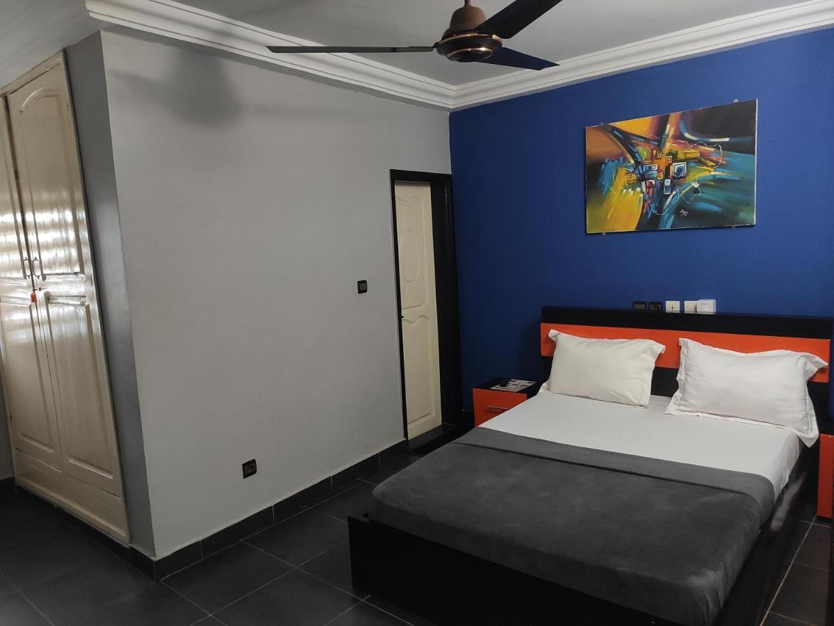 Royal Blue Guest House & Bar Lomé Exteriér fotografie