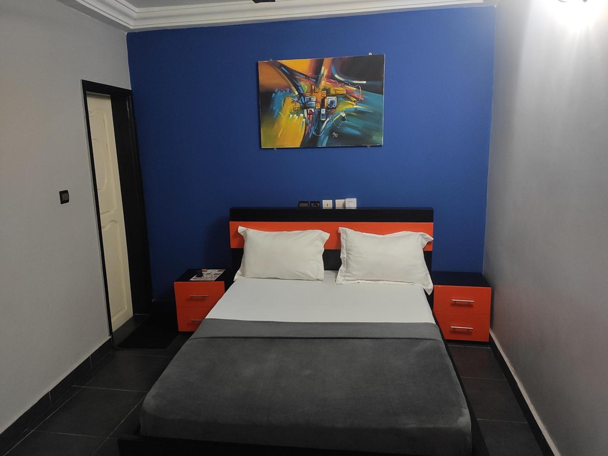Royal Blue Guest House & Bar Lomé Exteriér fotografie